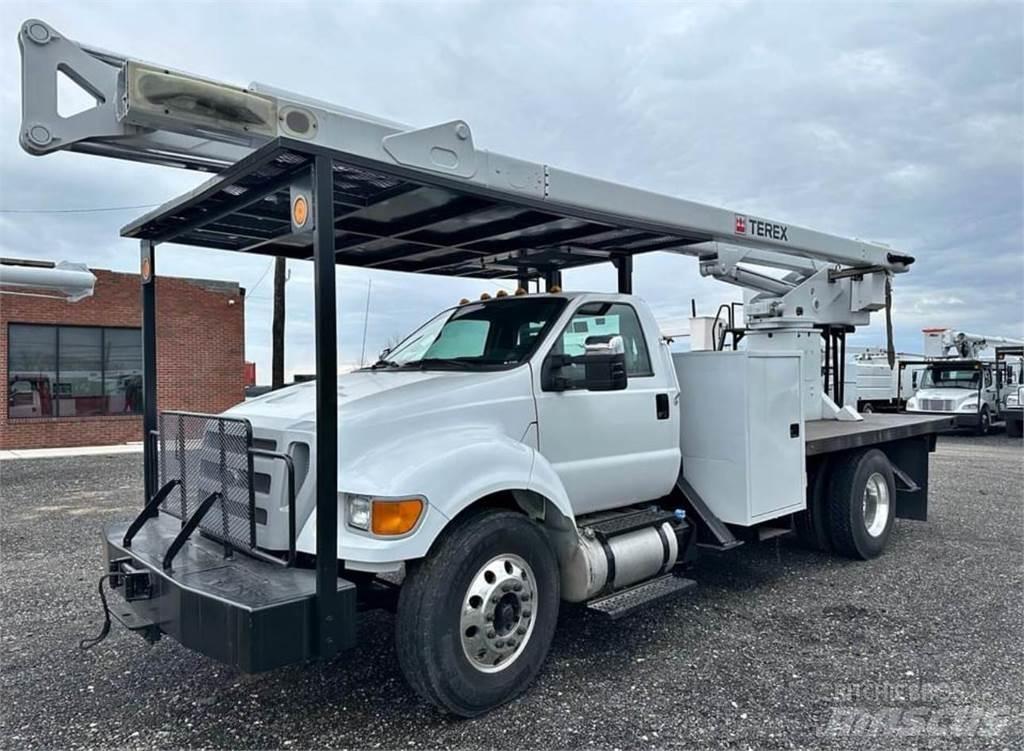 Terex XT60 Piattaforme autocarrate