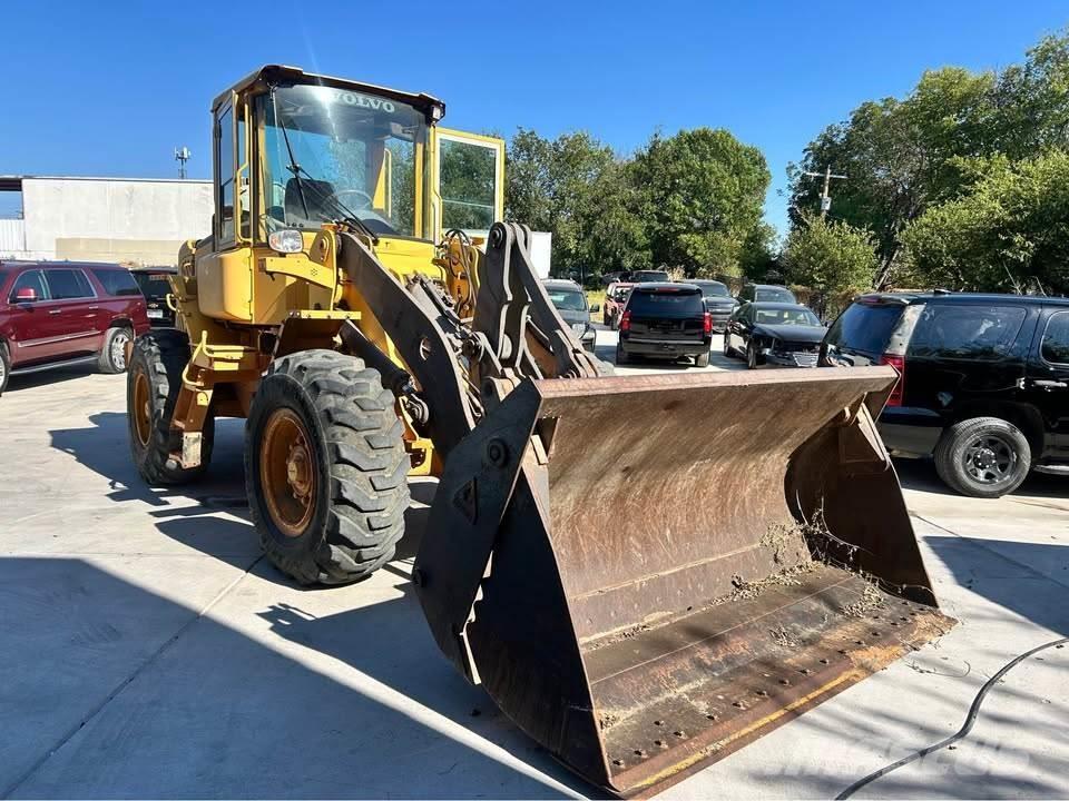Volvo L60E Pale gommate
