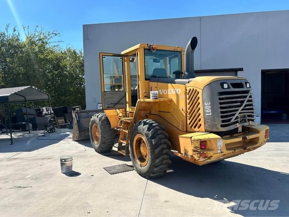 Volvo L60E Pale gommate