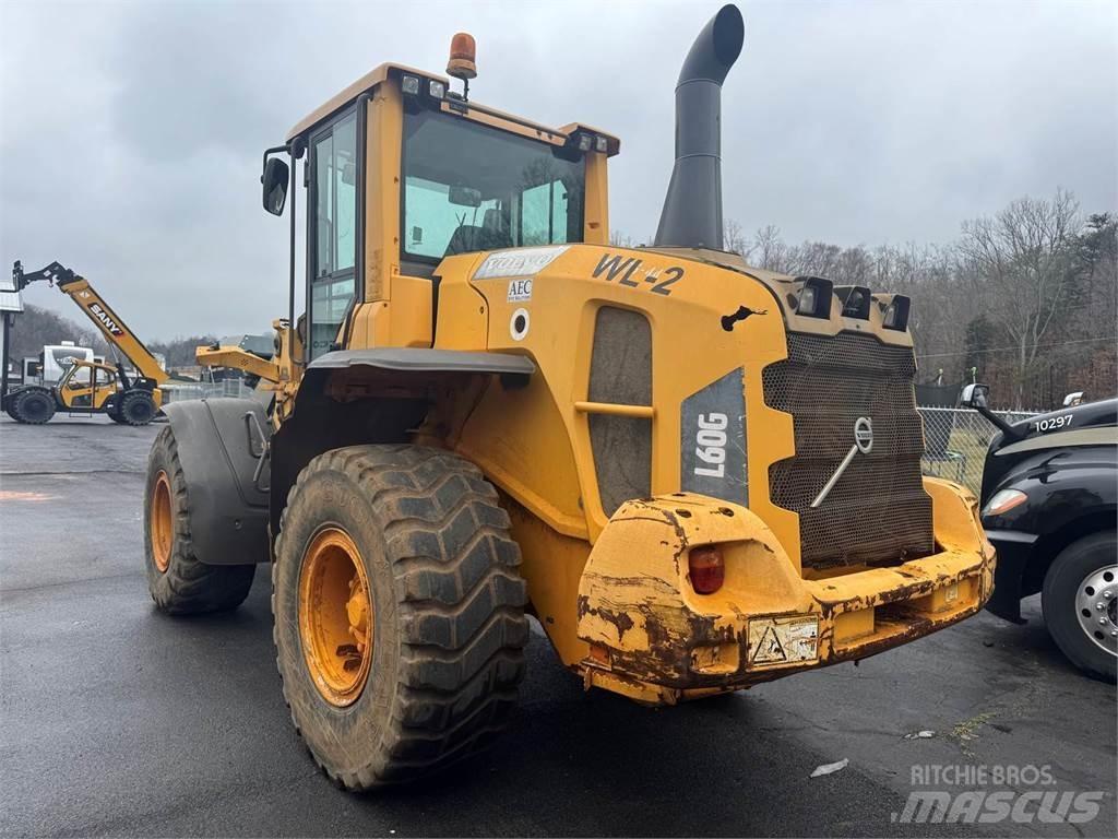 Volvo L60G Pale gommate