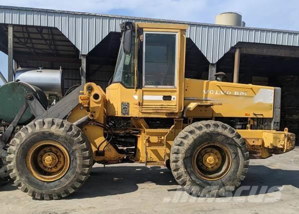 Volvo L70B Pale gommate