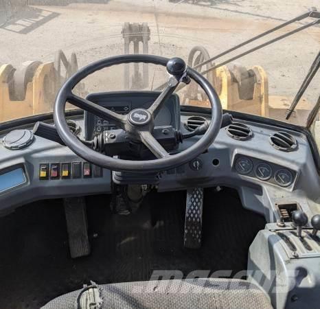 Volvo L70B Pale gommate