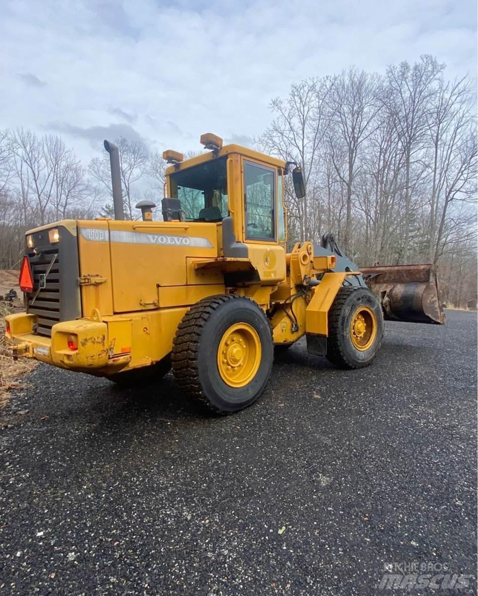 Volvo L70D Pale gommate