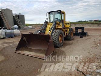 Volvo L90 Pale gommate