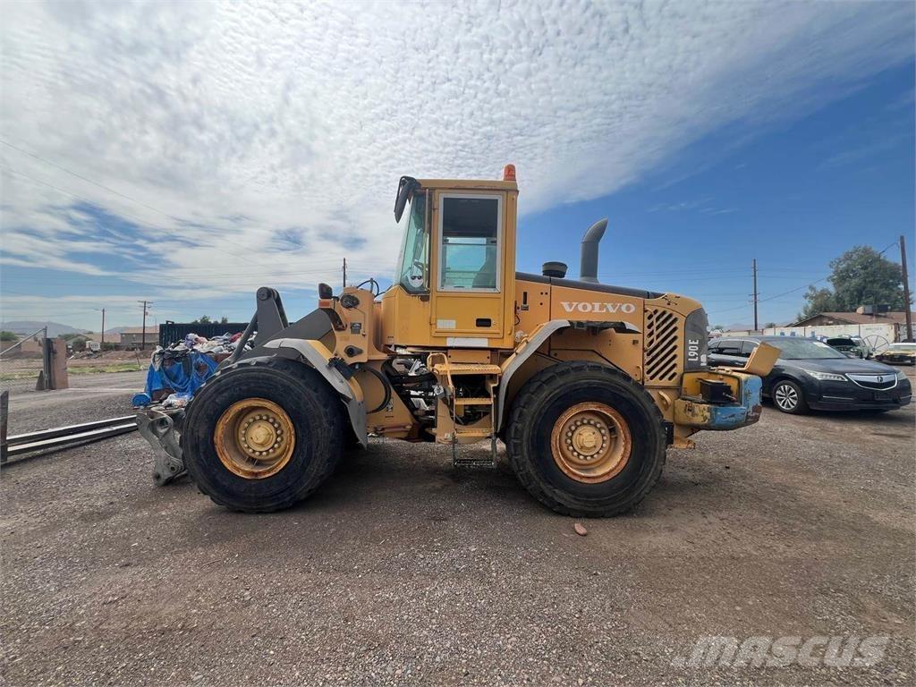 Volvo L90E Pale gommate