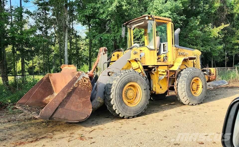 Volvo L90E Pale gommate