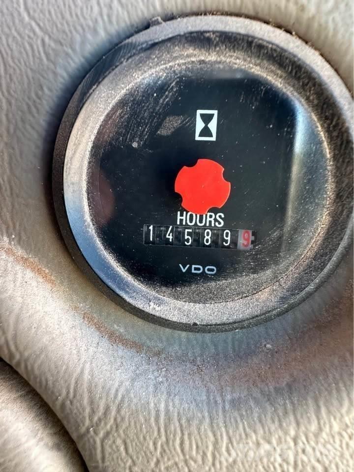 Volvo L90F Pale gommate