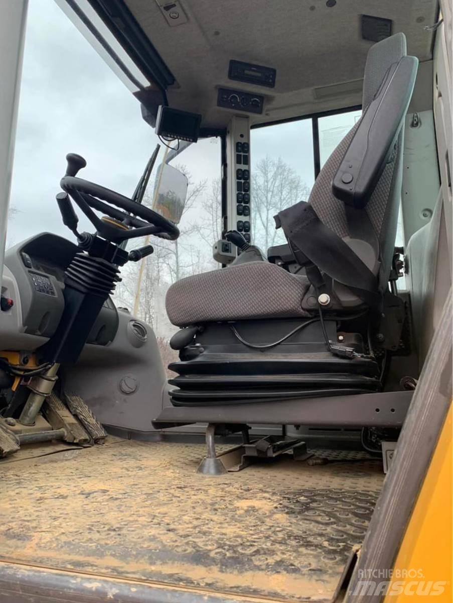 Volvo L90H Pale gommate