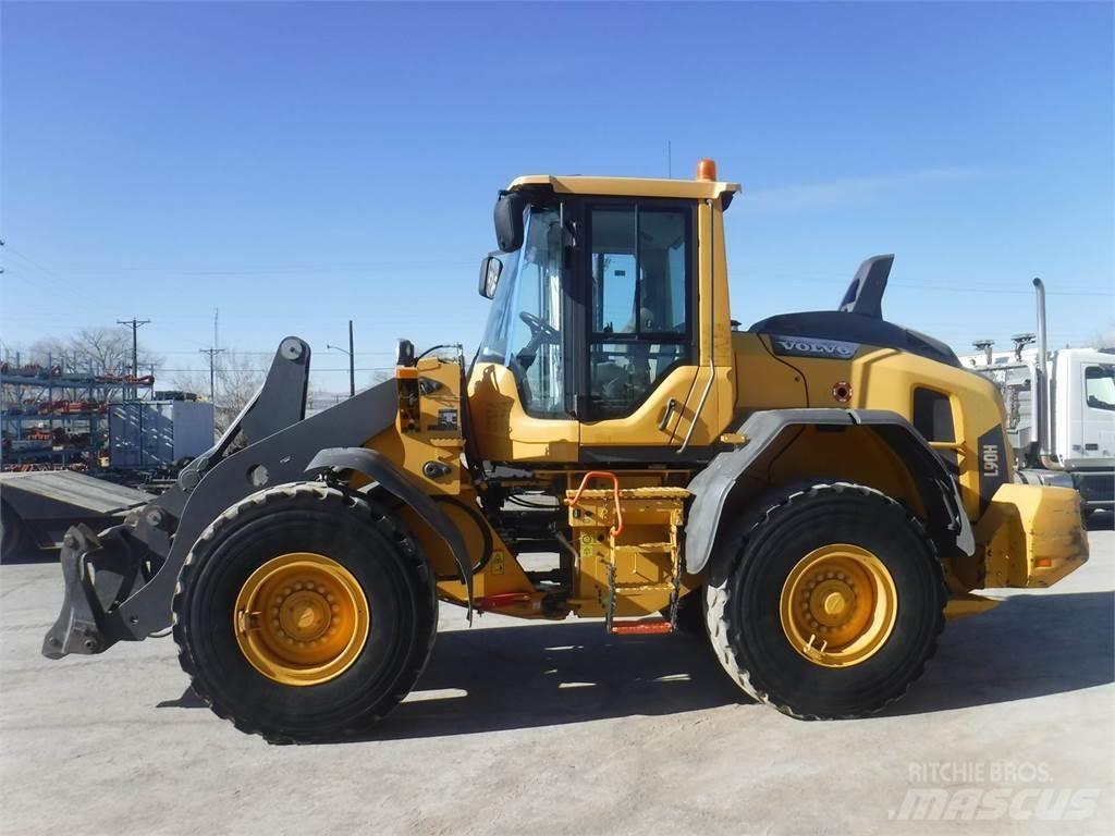 Volvo L90H Pale gommate