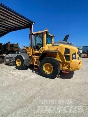 Volvo L90H Pale gommate