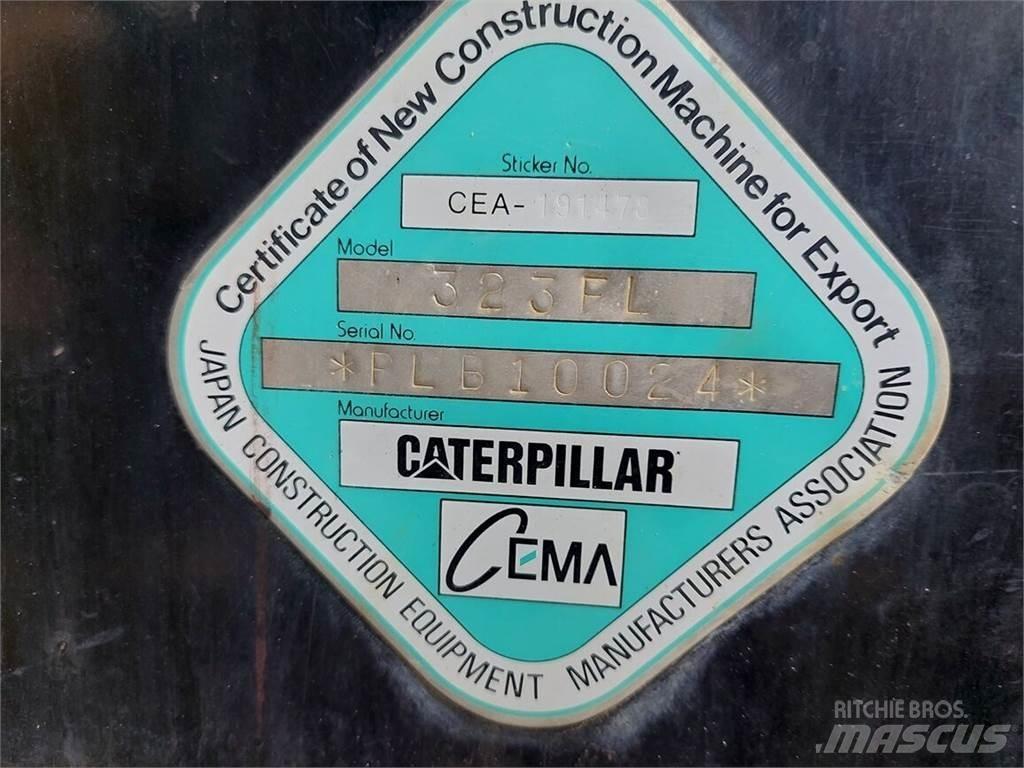 CAT 323F Escavatori cingolati