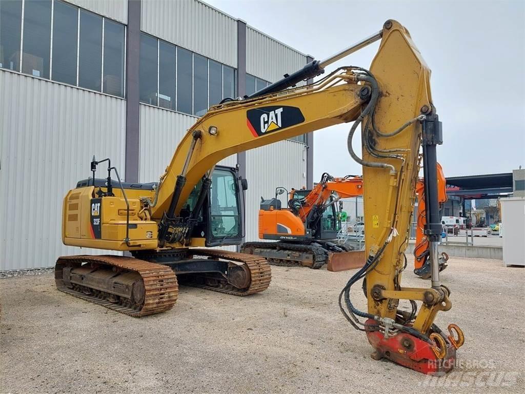 CAT 323F Escavatori cingolati