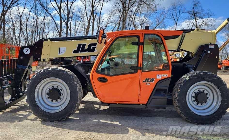 JLG 742 Sollevatori telescopici