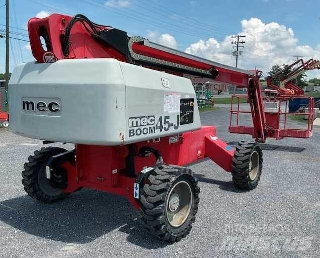 MEC 45J Sollevatori verticali