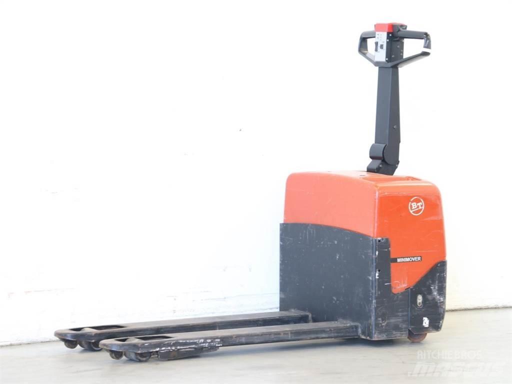 BT LWE 130 Transpallet uomo a terra