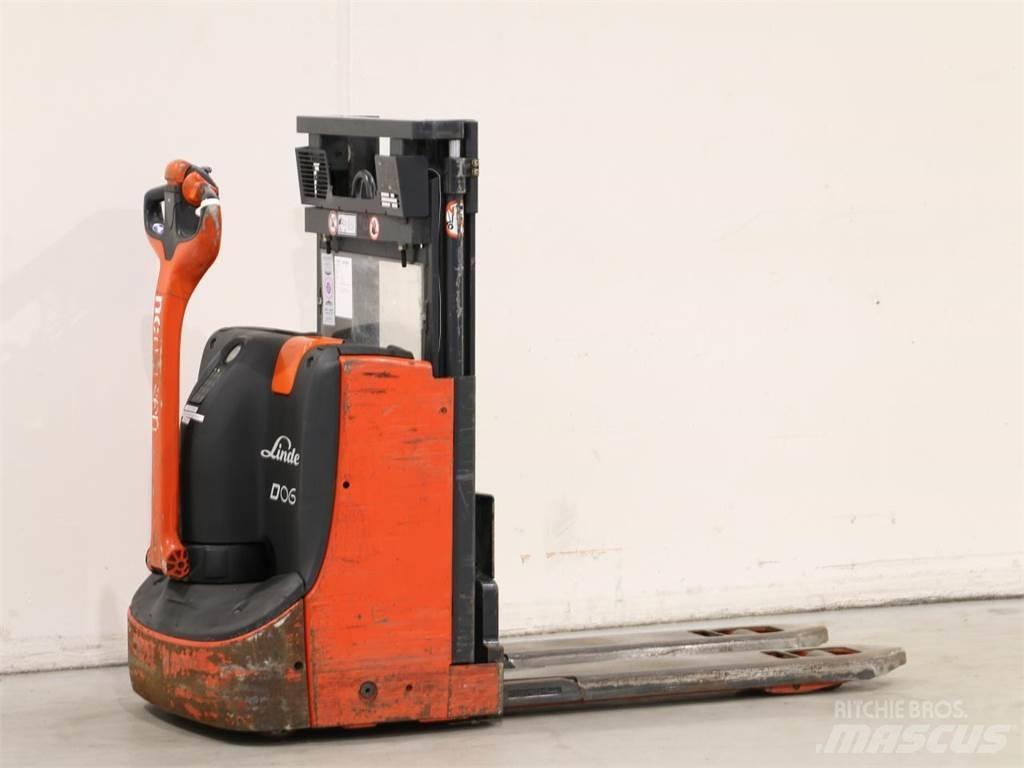 Linde D06/1160 Transpallet uomo a terra