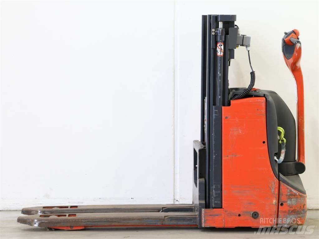 Linde D06/1160-00 Transpallet uomo a terra