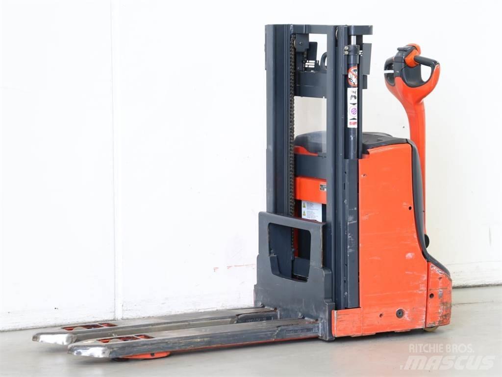 Linde D06/1160-00 Transpallet uomo a terra