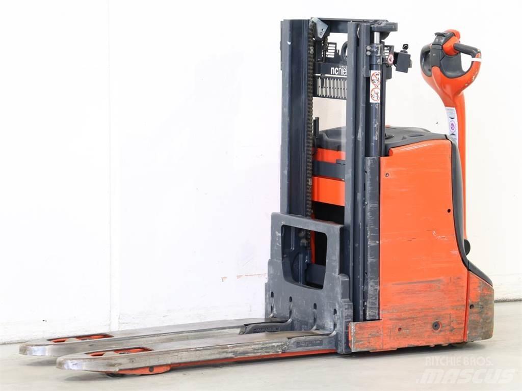 Linde D08/1160 Transpallet uomo a terra