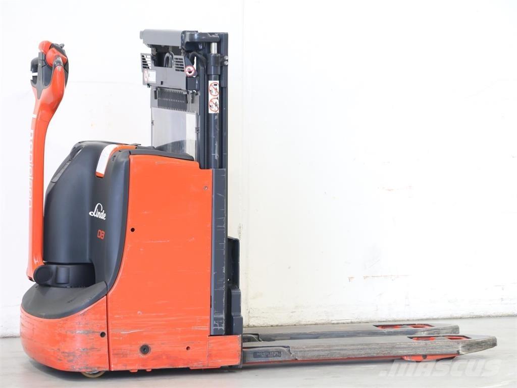 Linde D08/1160 Transpallet uomo a terra