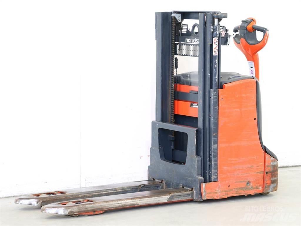 Linde D08/1160-00 Transpallet uomo a terra
