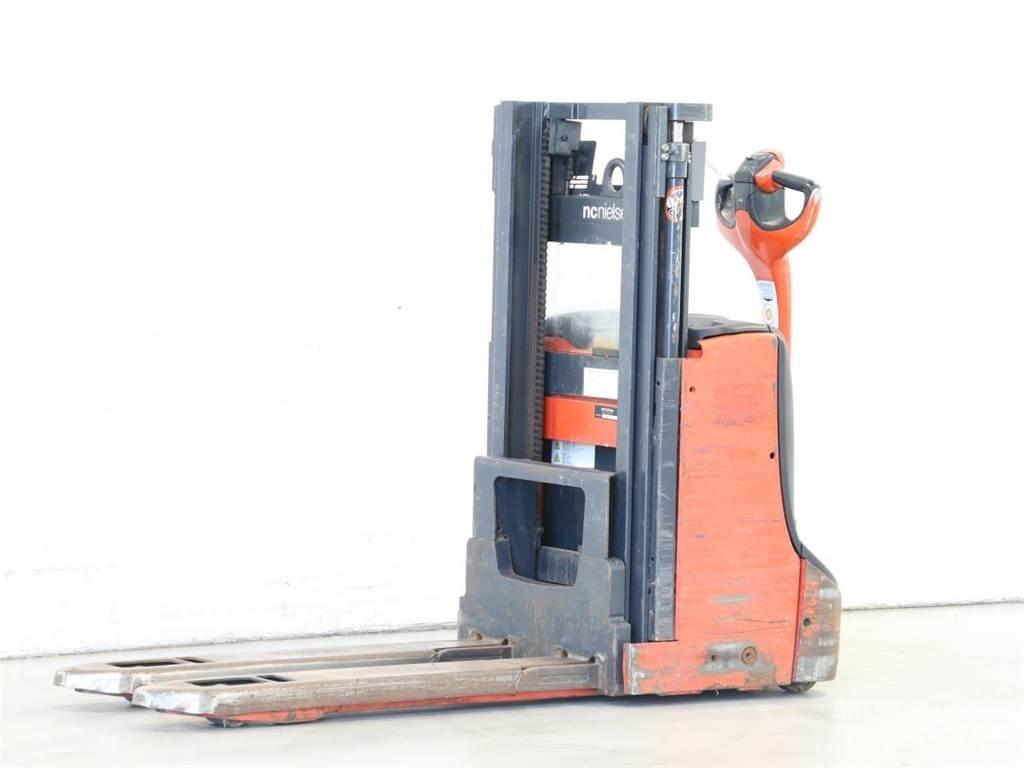 Linde D08/1160-00 Transpallet uomo a terra