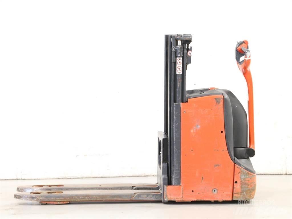 Linde D08/1160-00 Transpallet uomo a terra