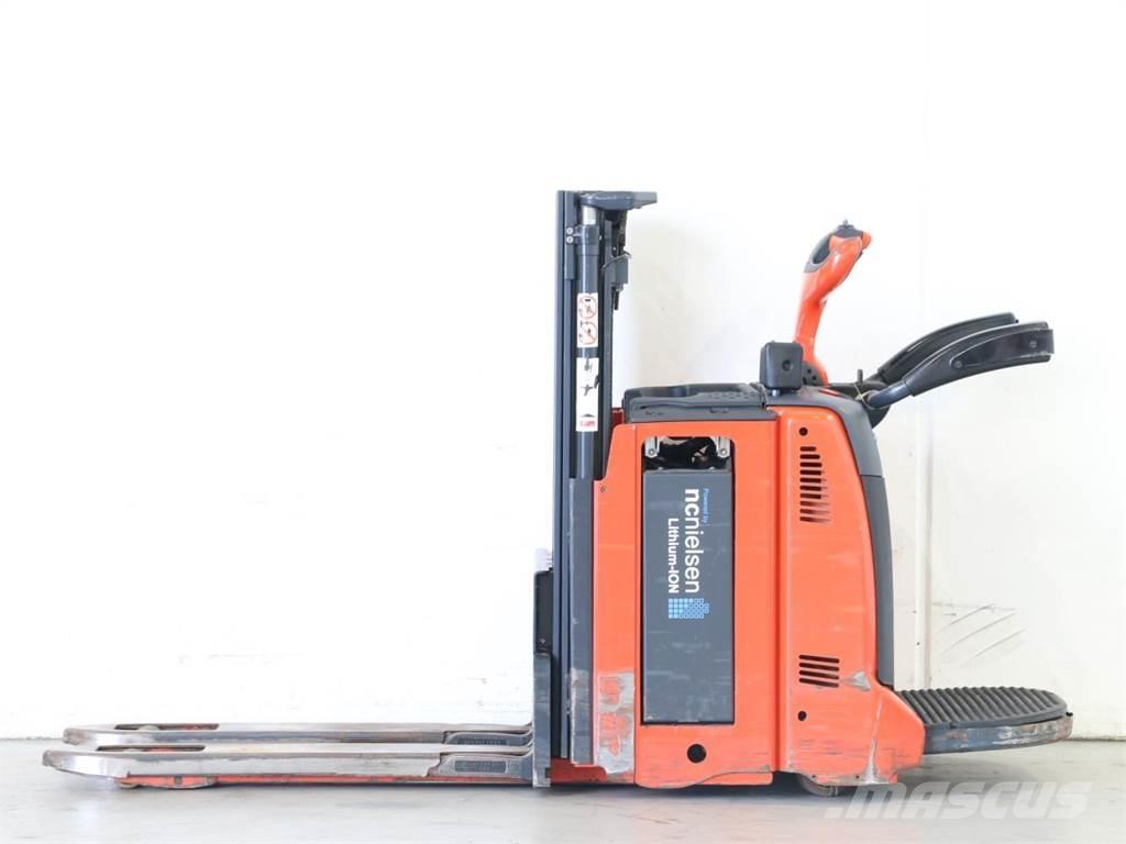 Linde D12HPAP/133-00 Transpallet uomo a terra