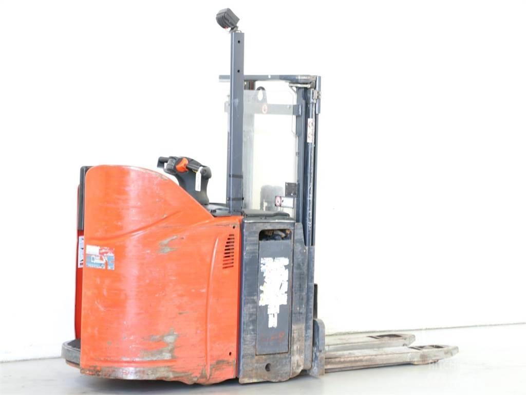 Linde D12SP/133 Transpallet uomo a terra