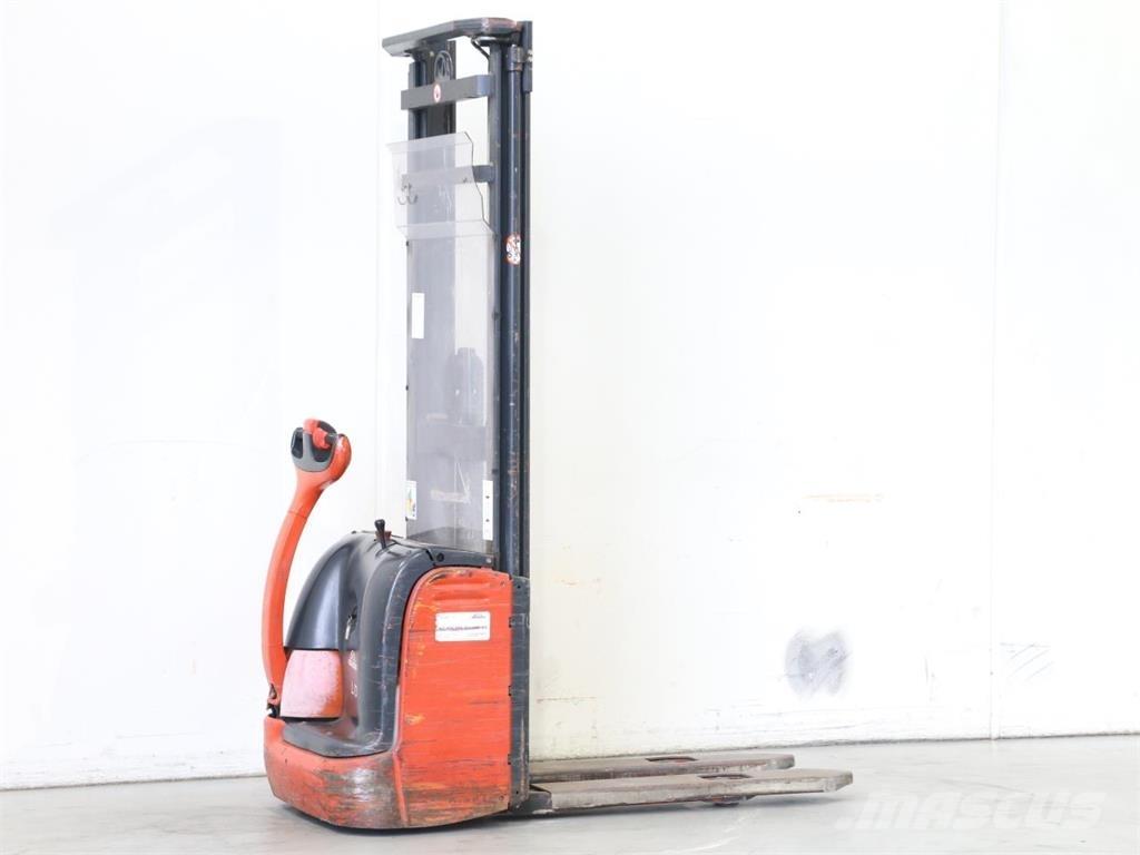 Linde L10/379 Transpallet uomo a terra
