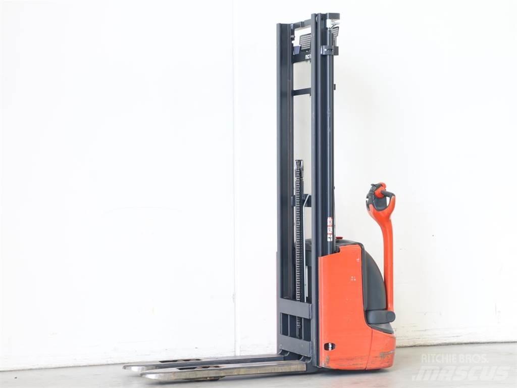 Linde L12/1172-01 Transpallet uomo a terra