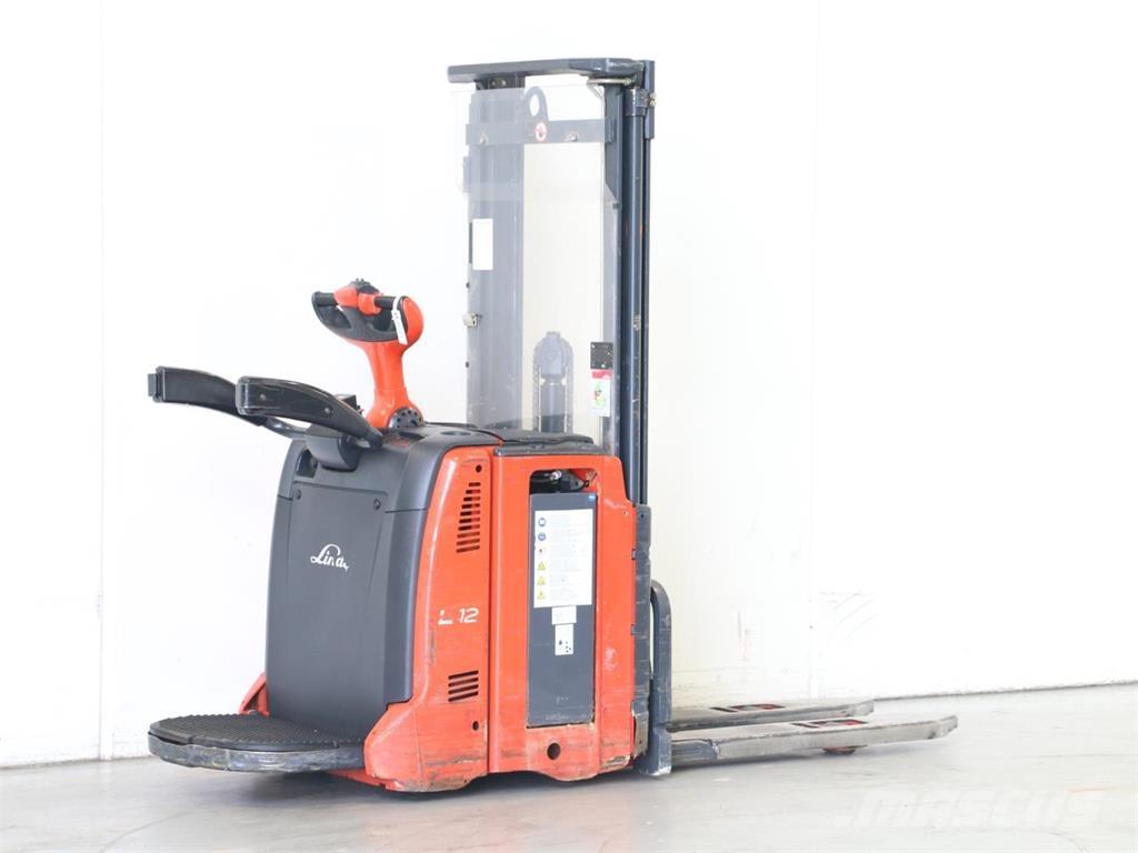 Linde L12AP/133 Transpallet uomo a terra