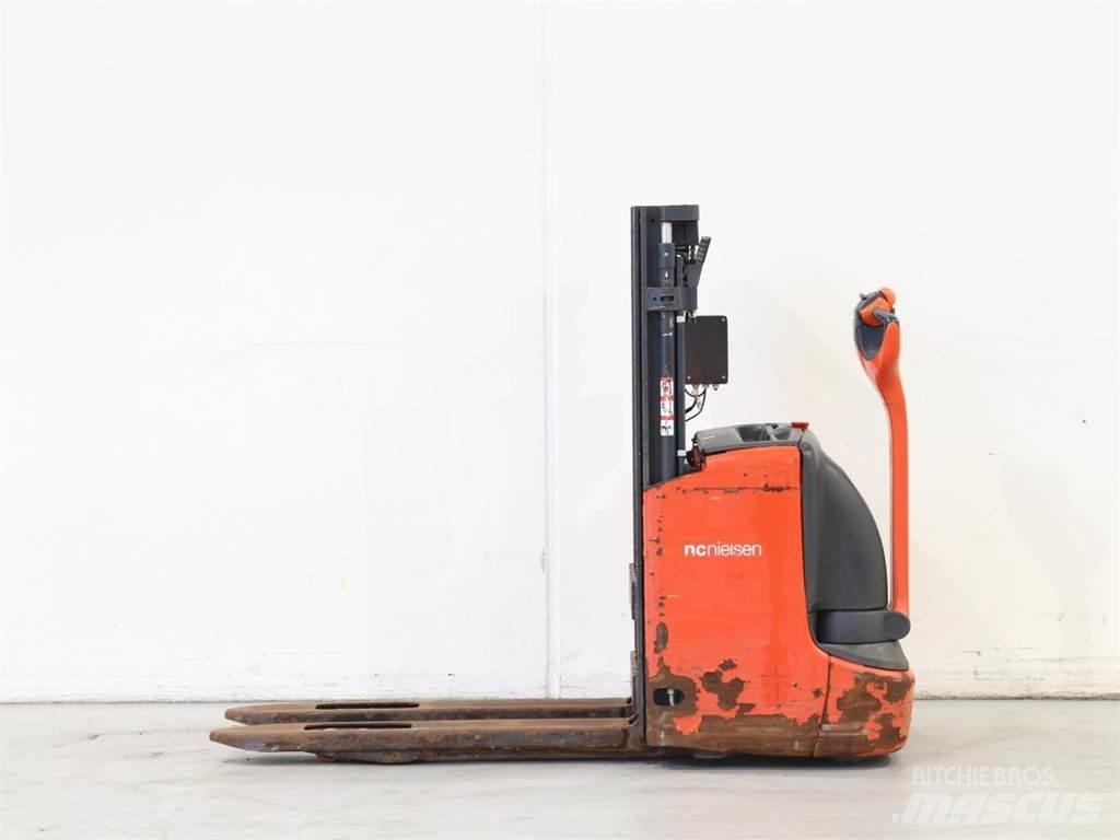 Linde L12I/1172 Transpallet uomo a terra