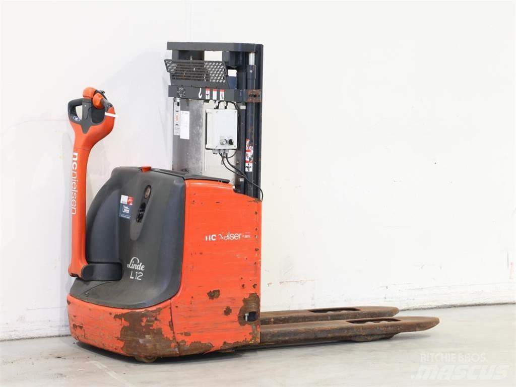Linde L12I/1172 Transpallet uomo a terra