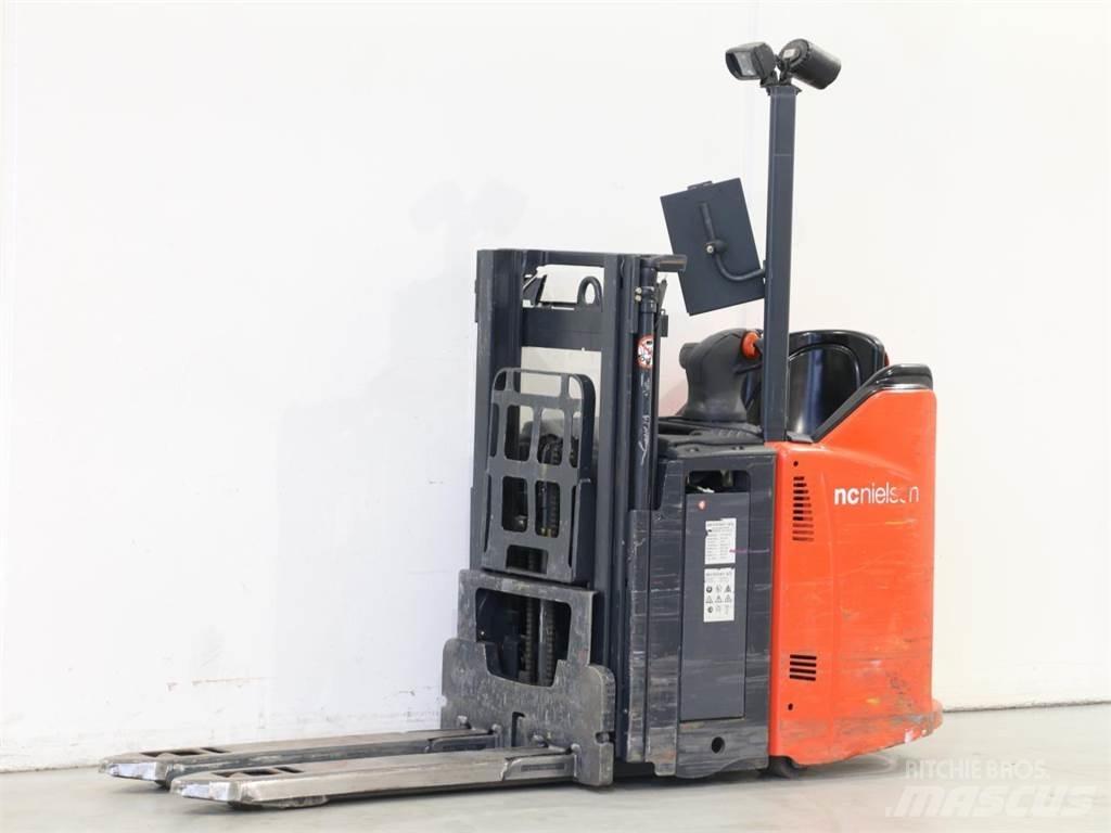 Linde L12LSP/133 Transpallet uomo a terra