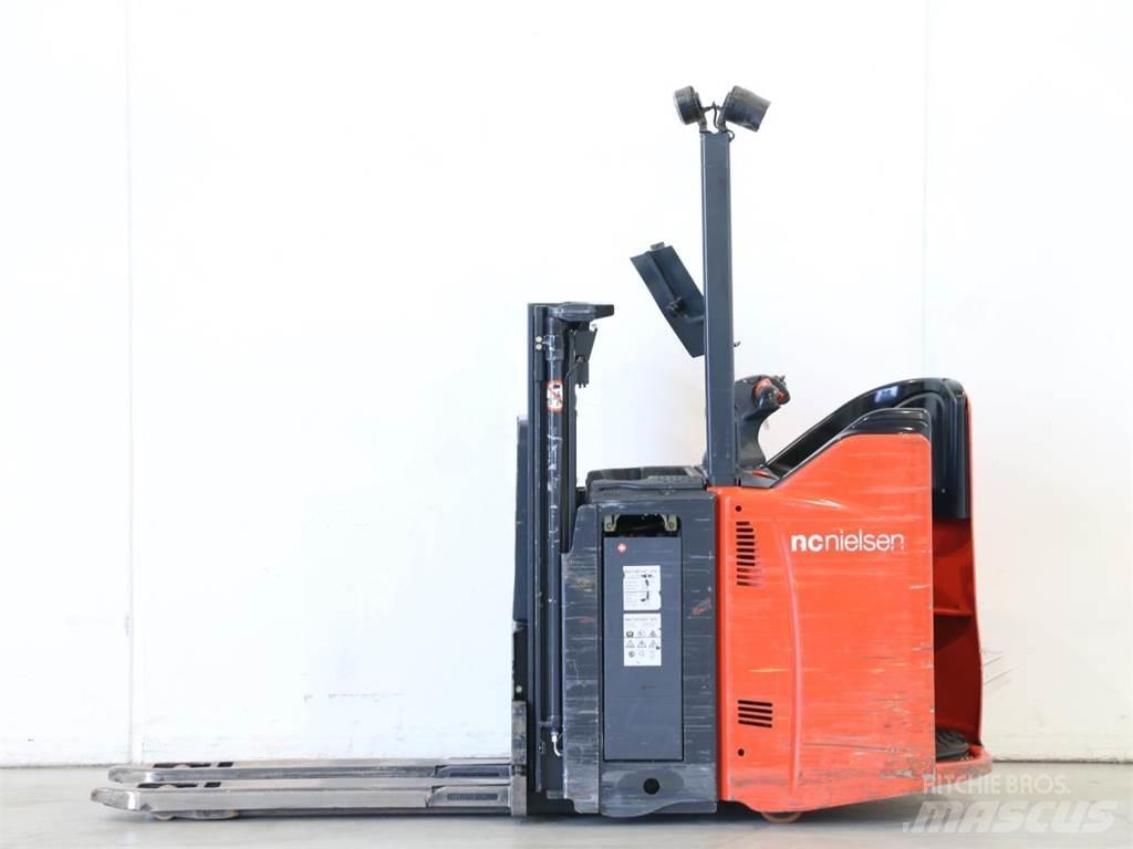 Linde L12LSP/133 Transpallet uomo a terra