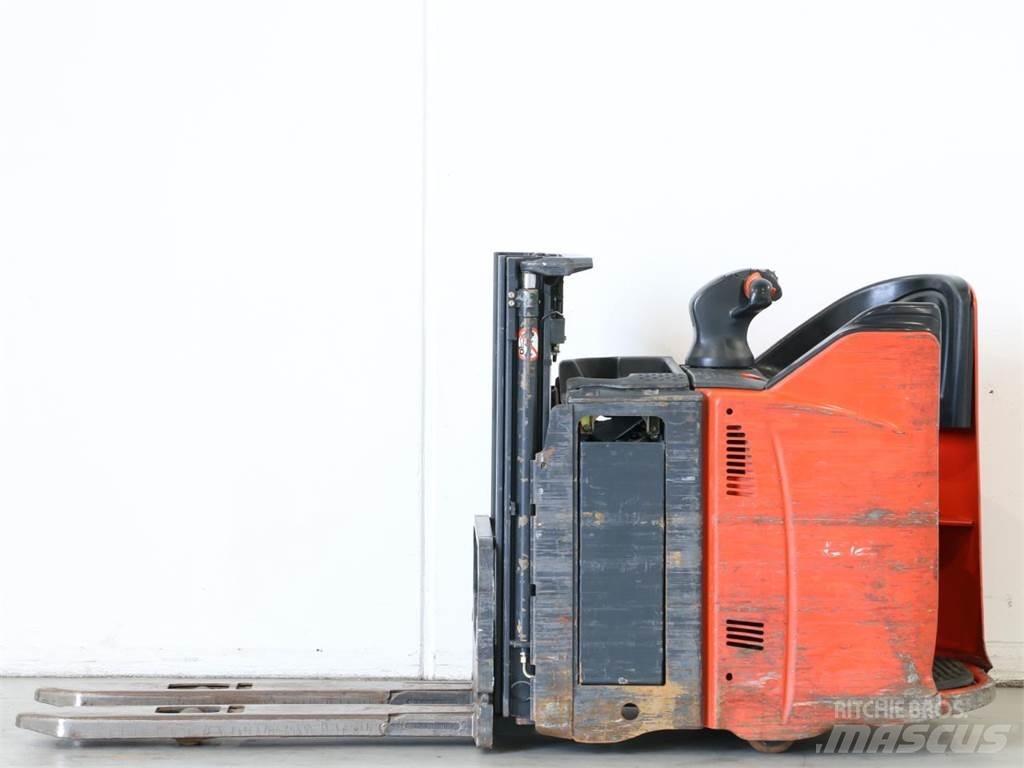 Linde L12SP/133 Transpallet uomo a terra