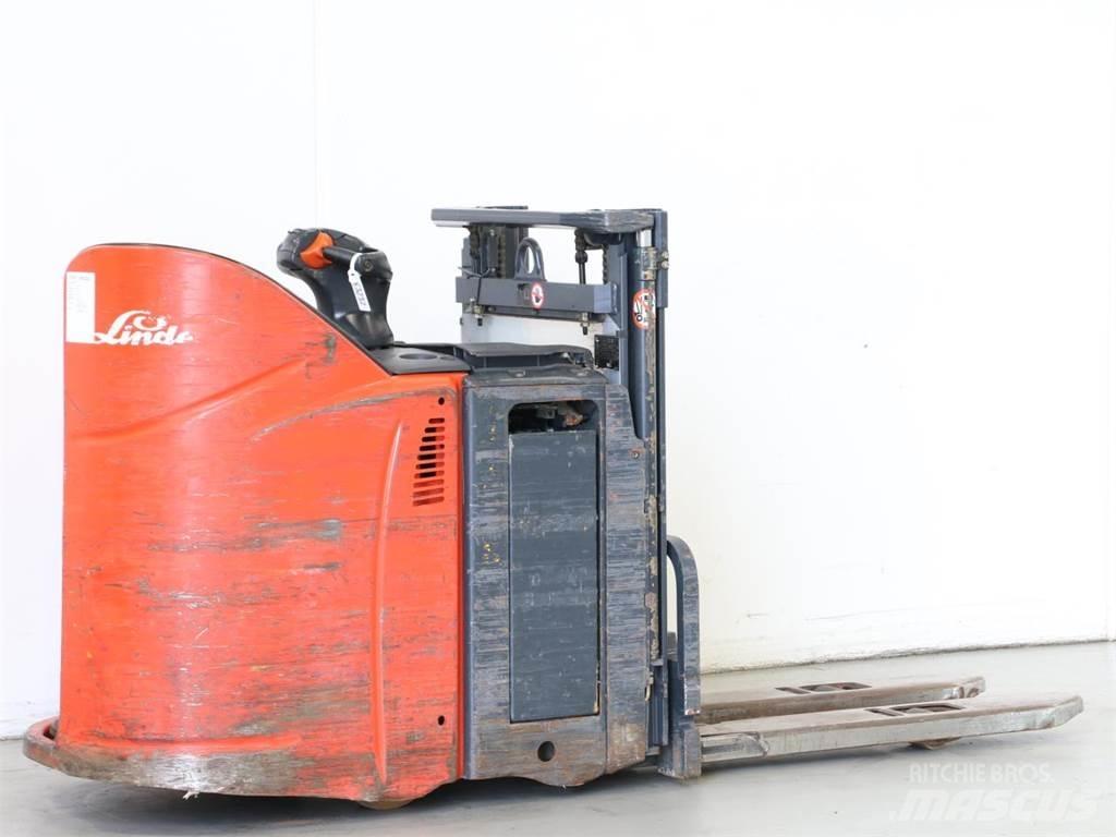 Linde L12SP/133 Transpallet uomo a terra