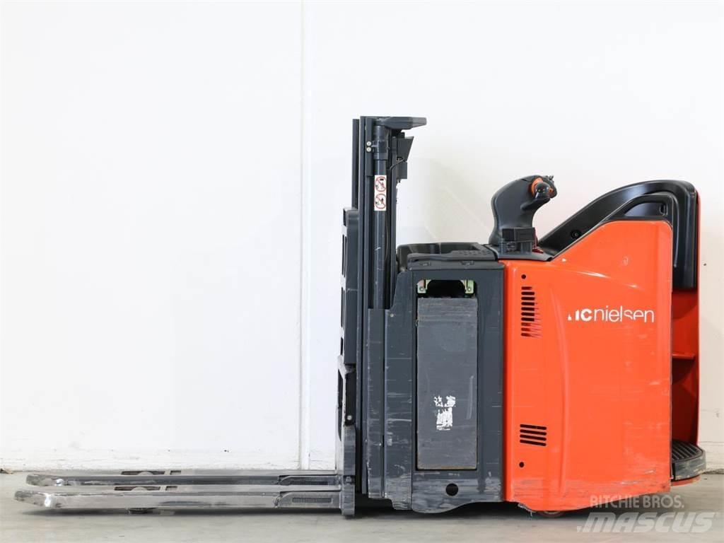 Linde L12SP/133-00 Transpallet uomo a terra