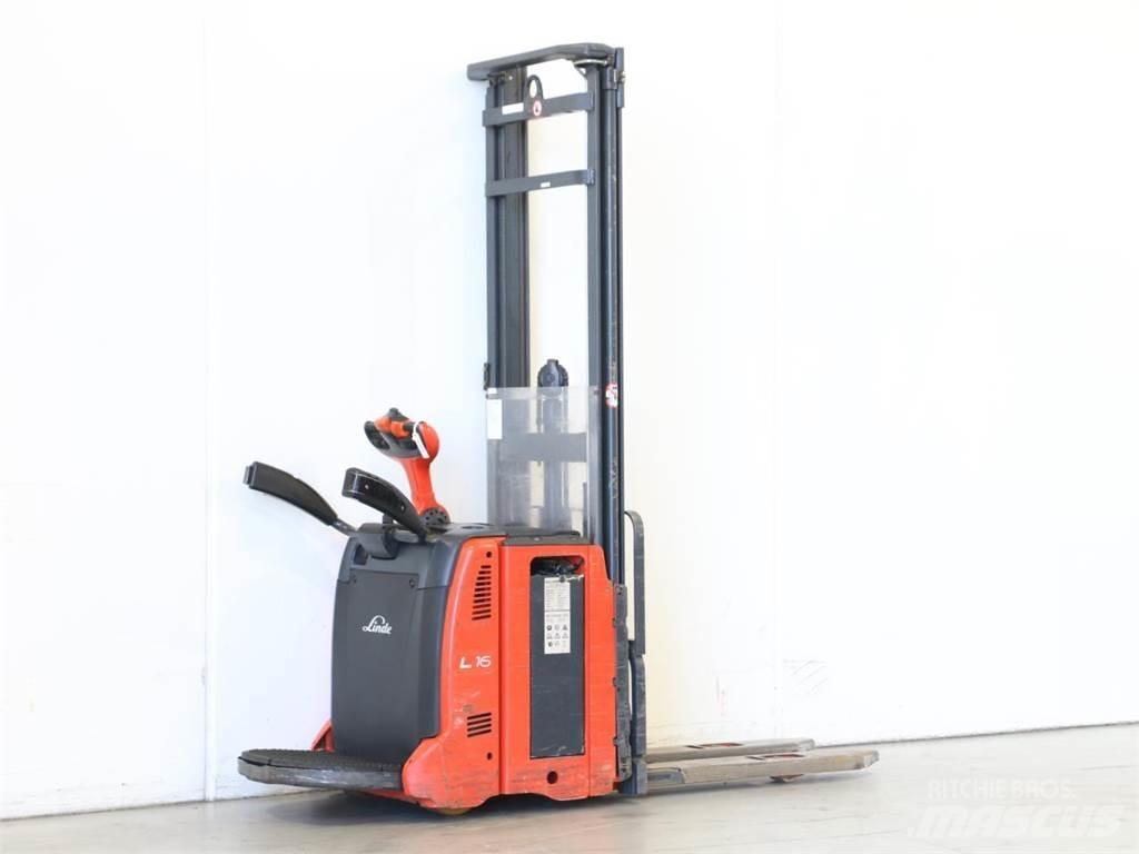 Linde L14AP/133 Transpallet uomo a terra