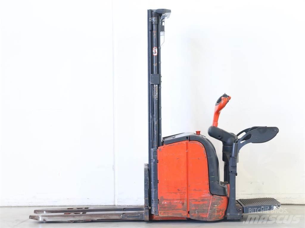 Linde L14API/372 Transpallet uomo a terra