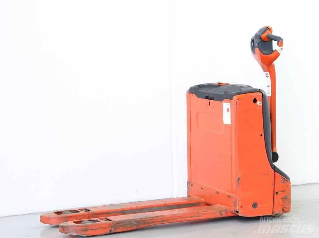 Linde T16/1152 Transpallet uomo a terra