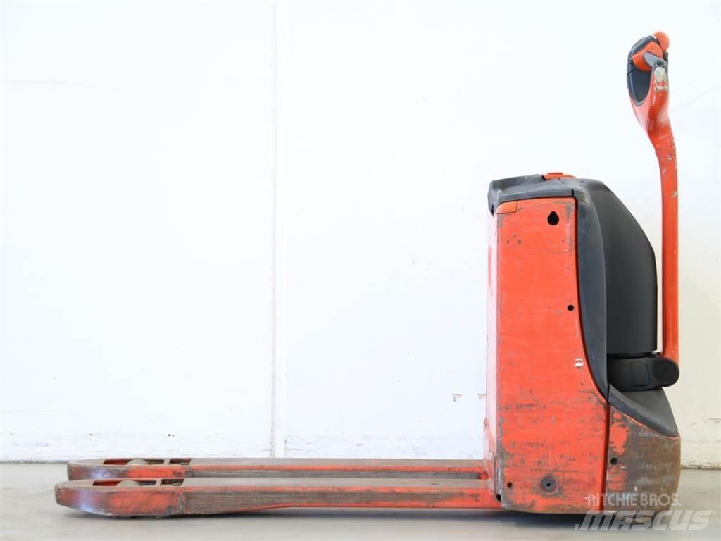 Linde T16/1152 Transpallet uomo a terra
