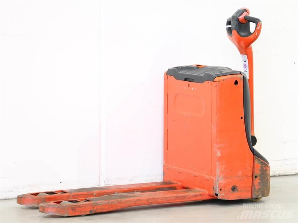 Linde T16/1152 Transpallet uomo a terra