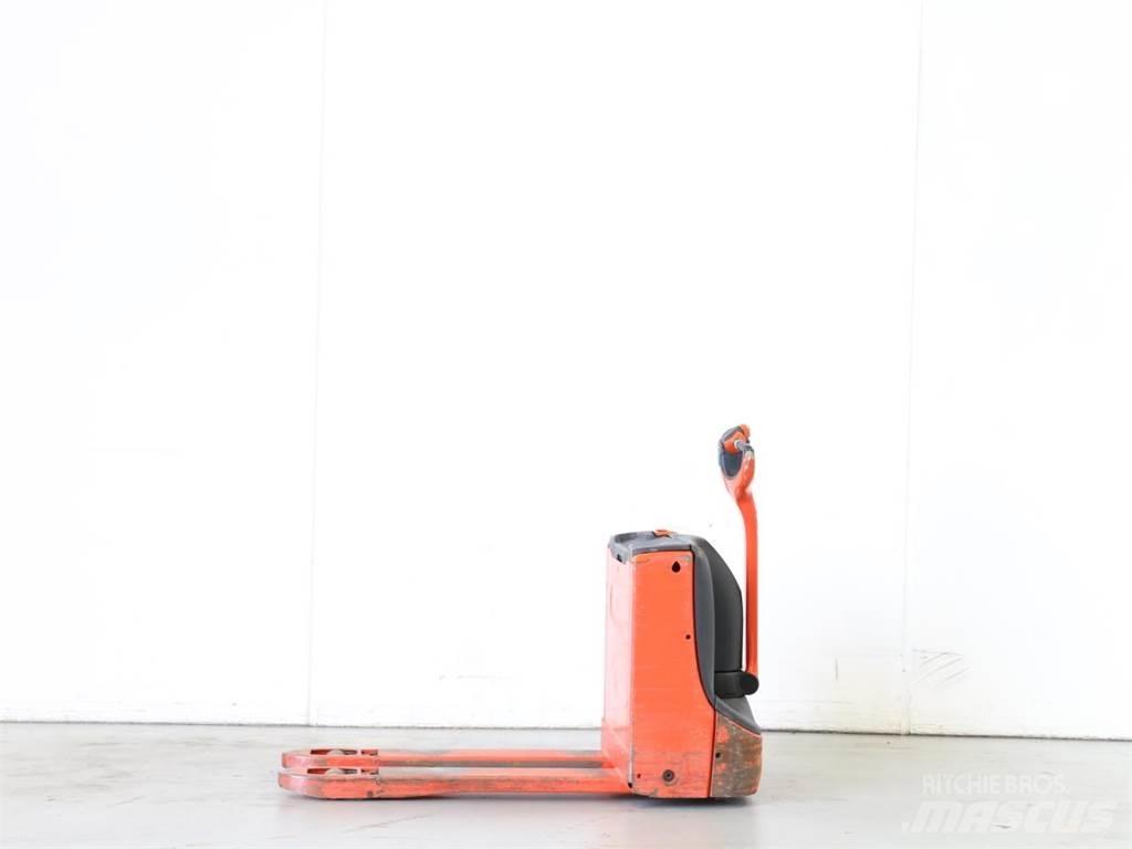 Linde T16/1152 Transpallet uomo a terra