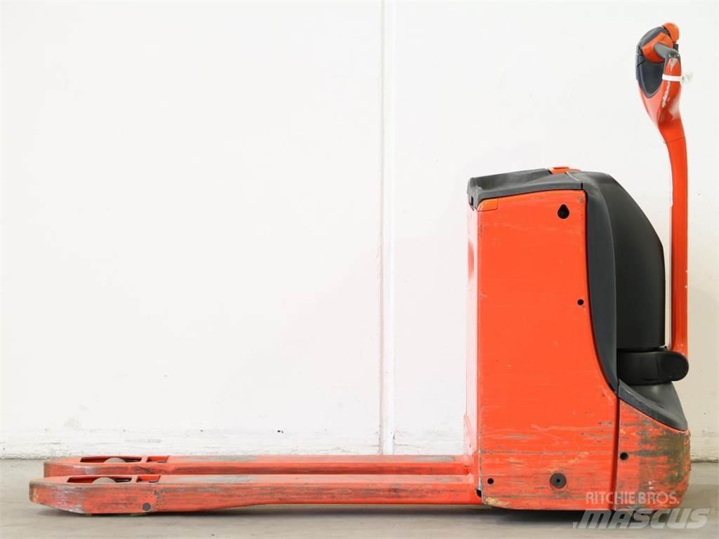 Linde T16/1152 Transpallet uomo a terra