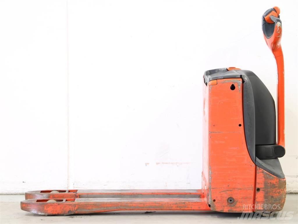 Linde T16/1152 Transpallet uomo a terra