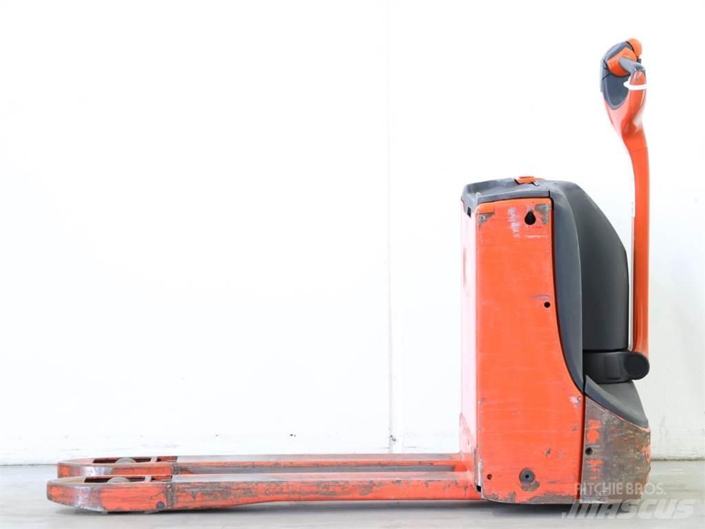 Linde T16/1152 Transpallet uomo a terra