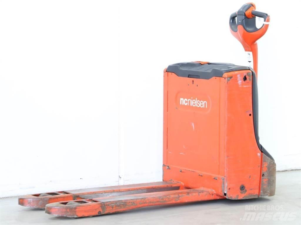 Linde T16/1152 Transpallet uomo a terra