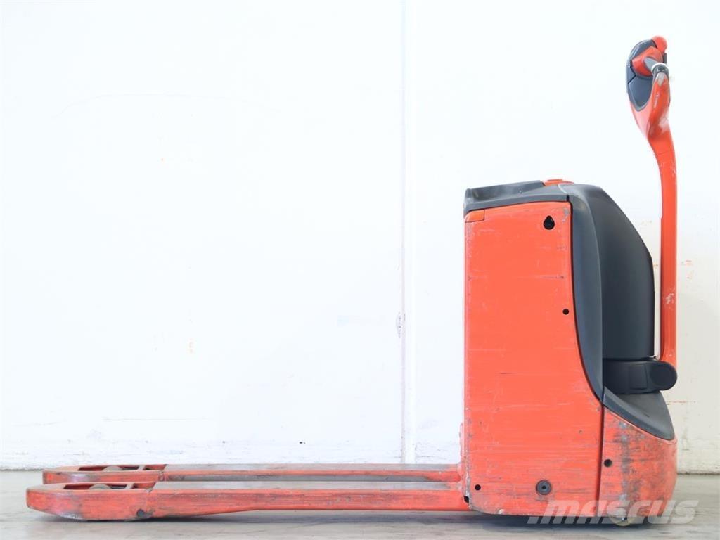 Linde T16/1152 Transpallet uomo a terra